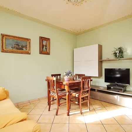 Holiday home Villino Lidia *