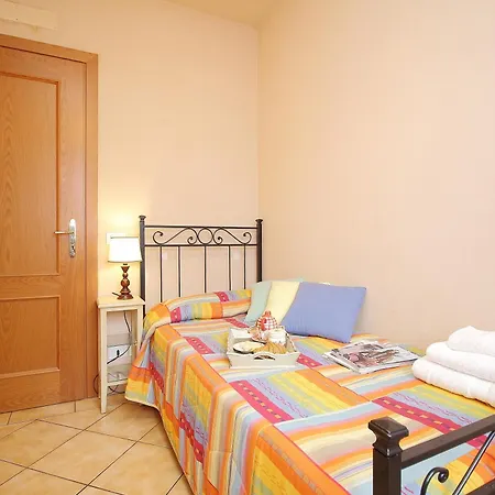 Holiday home Villino Lidia *